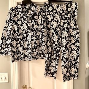 New Lauren Ralph Lauren black/white floral cotton Pajamas, size L